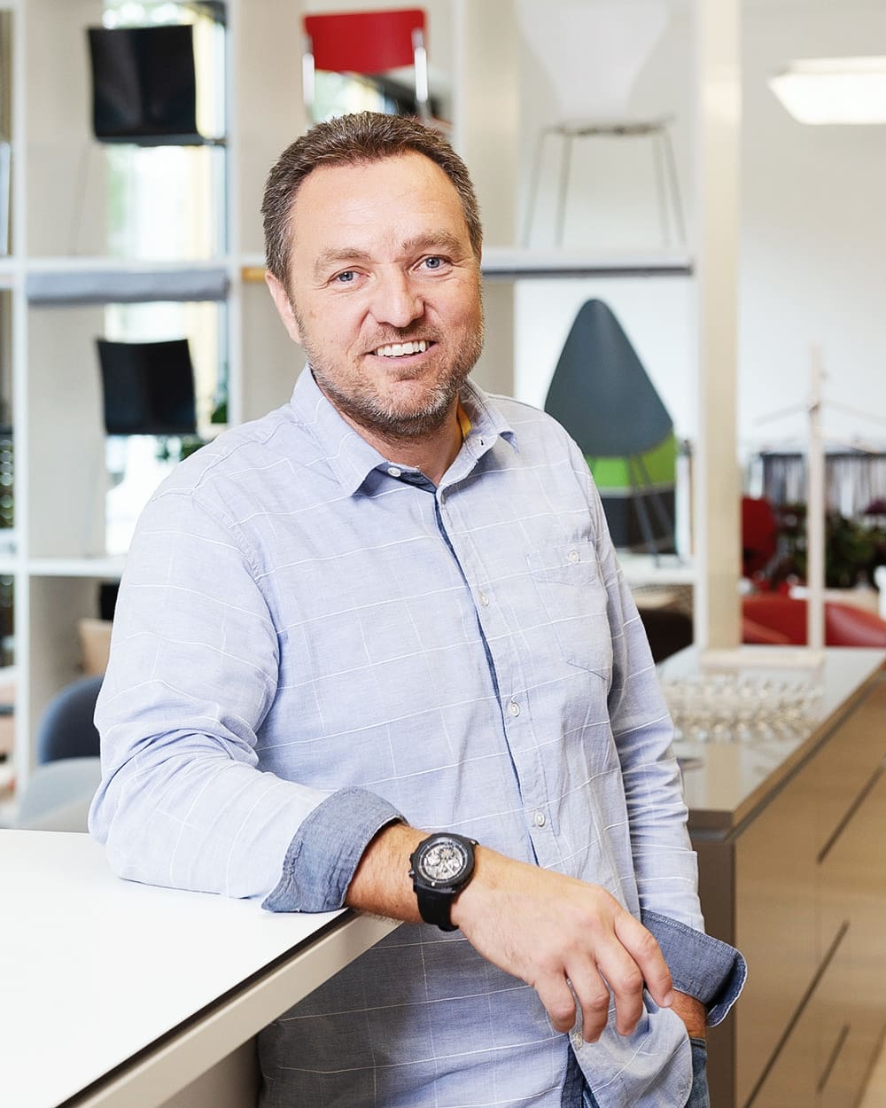 Matthias, Team, Intrada